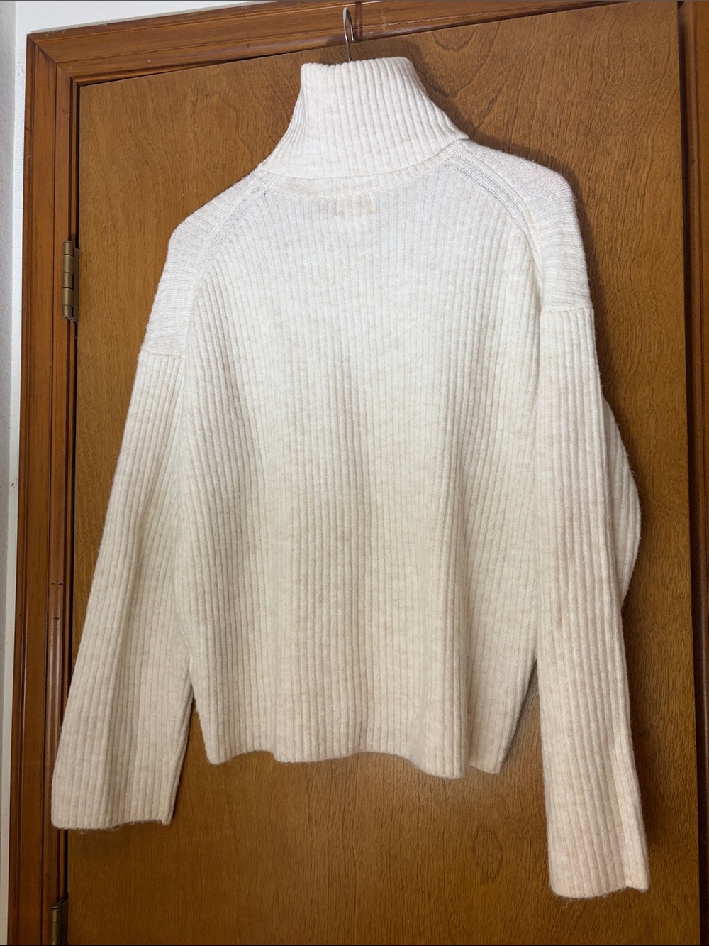 H&M // Ribbed Turtleneck - Picture 2 of 5